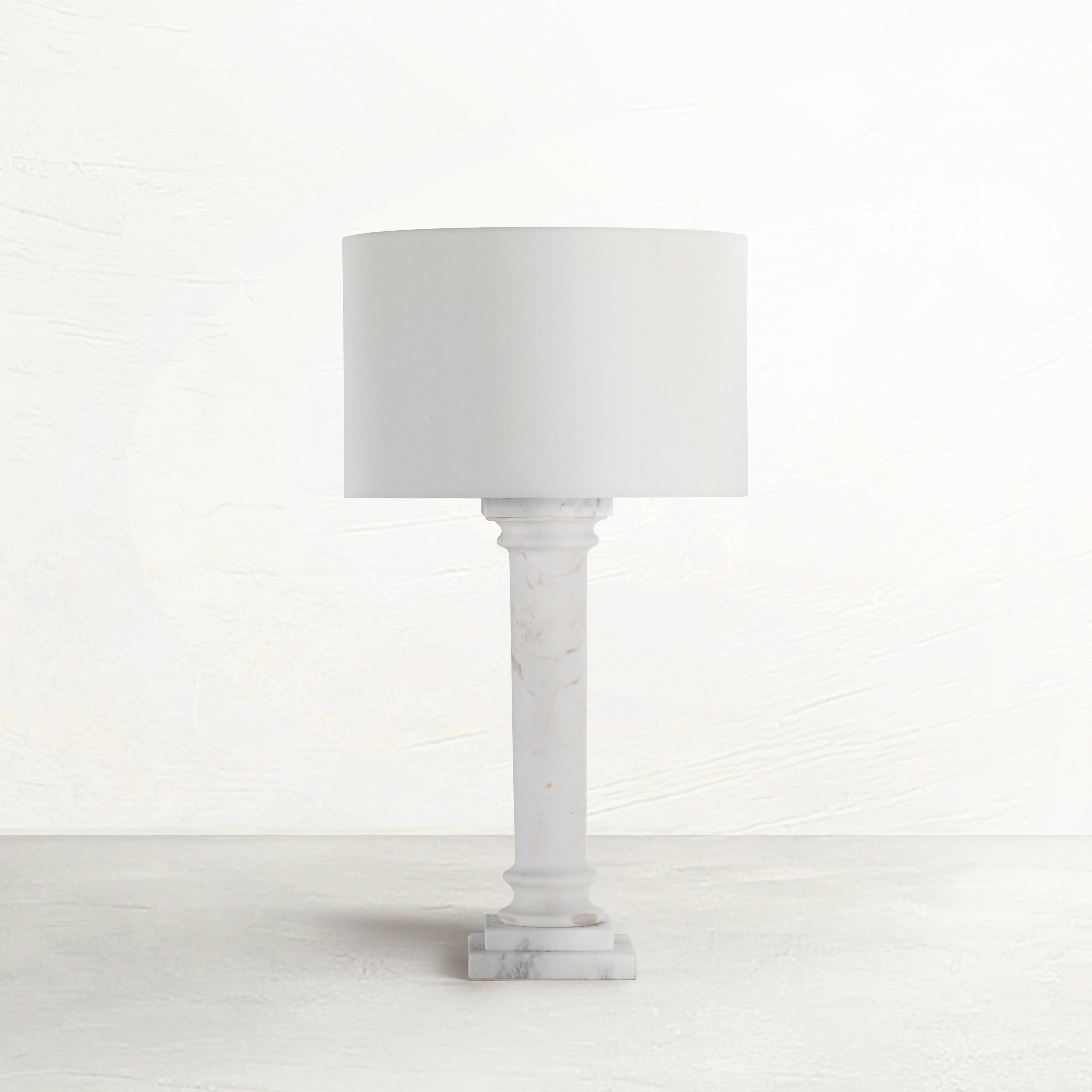 Zeno Table Lamp